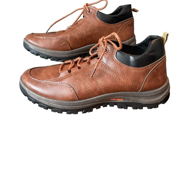 HTF mens Leather lace up rubber lug sole Oxfords size 42 (9) - Picture 3 of 8